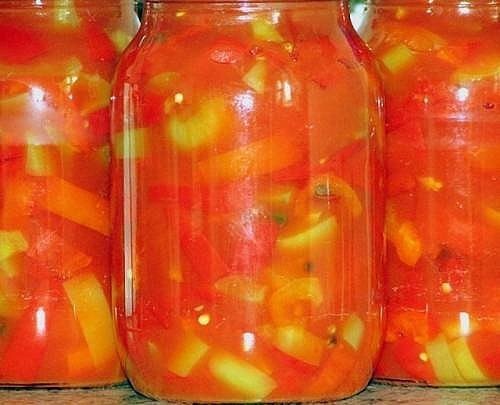 Лечо с томатной пастой на зиму В этом рецепте мы расскажем, как приготовить лечо с томатной пастой на зиму очень полезную и вкусную заготовку.Лечо одна из самых популярных заготовок, ее делают